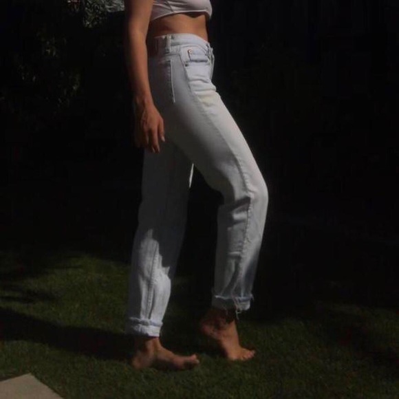 Light wash vintage Levi 550s - Picture 2 of 4